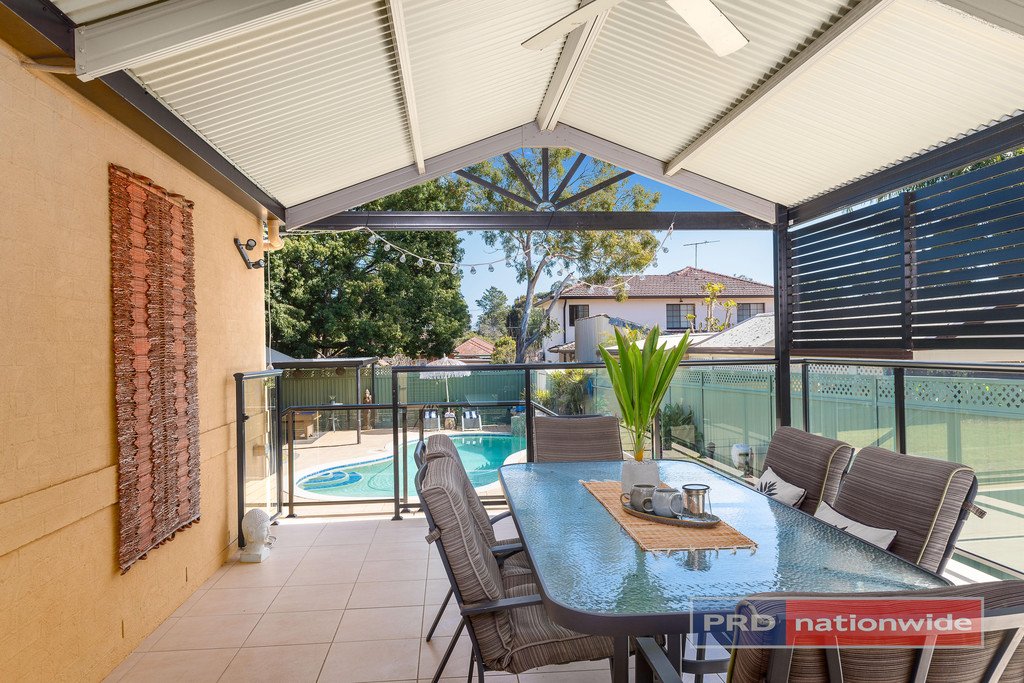 3 Carlowrie Crescent EAST HILLS 8