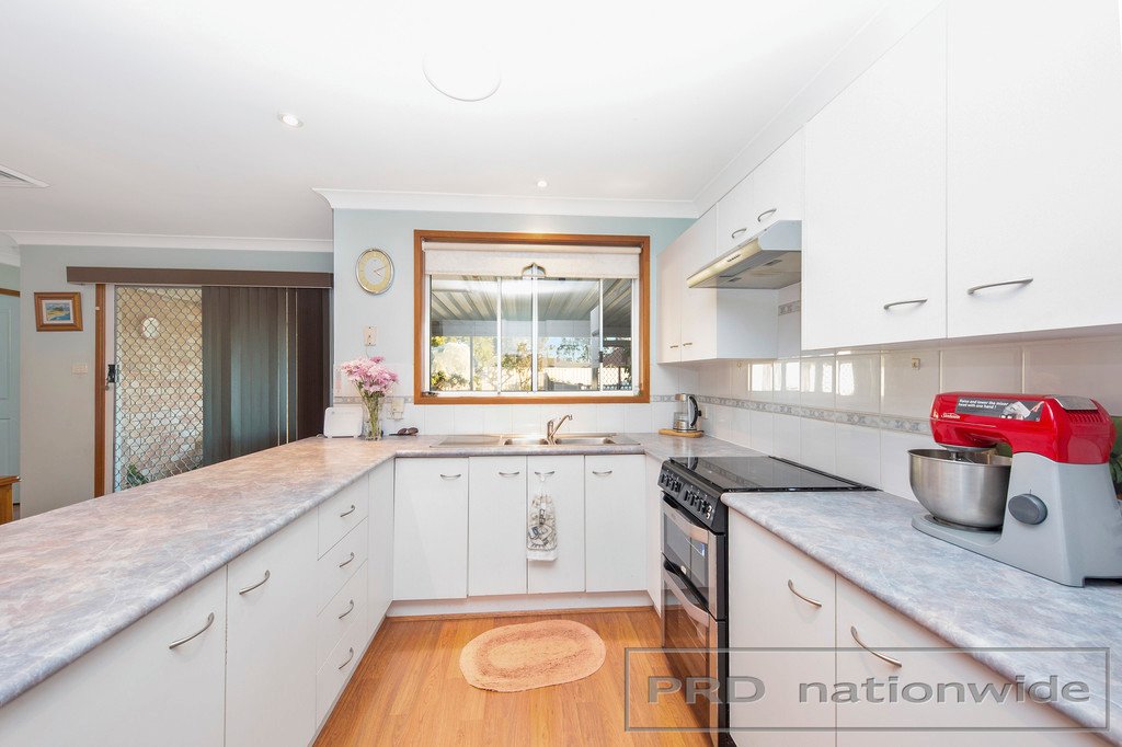 3 Carroll Avenue RUTHERFORD 6