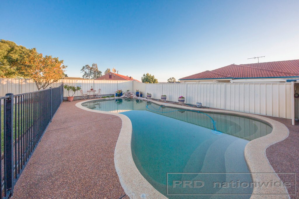 3 Carroll Avenue RUTHERFORD 15