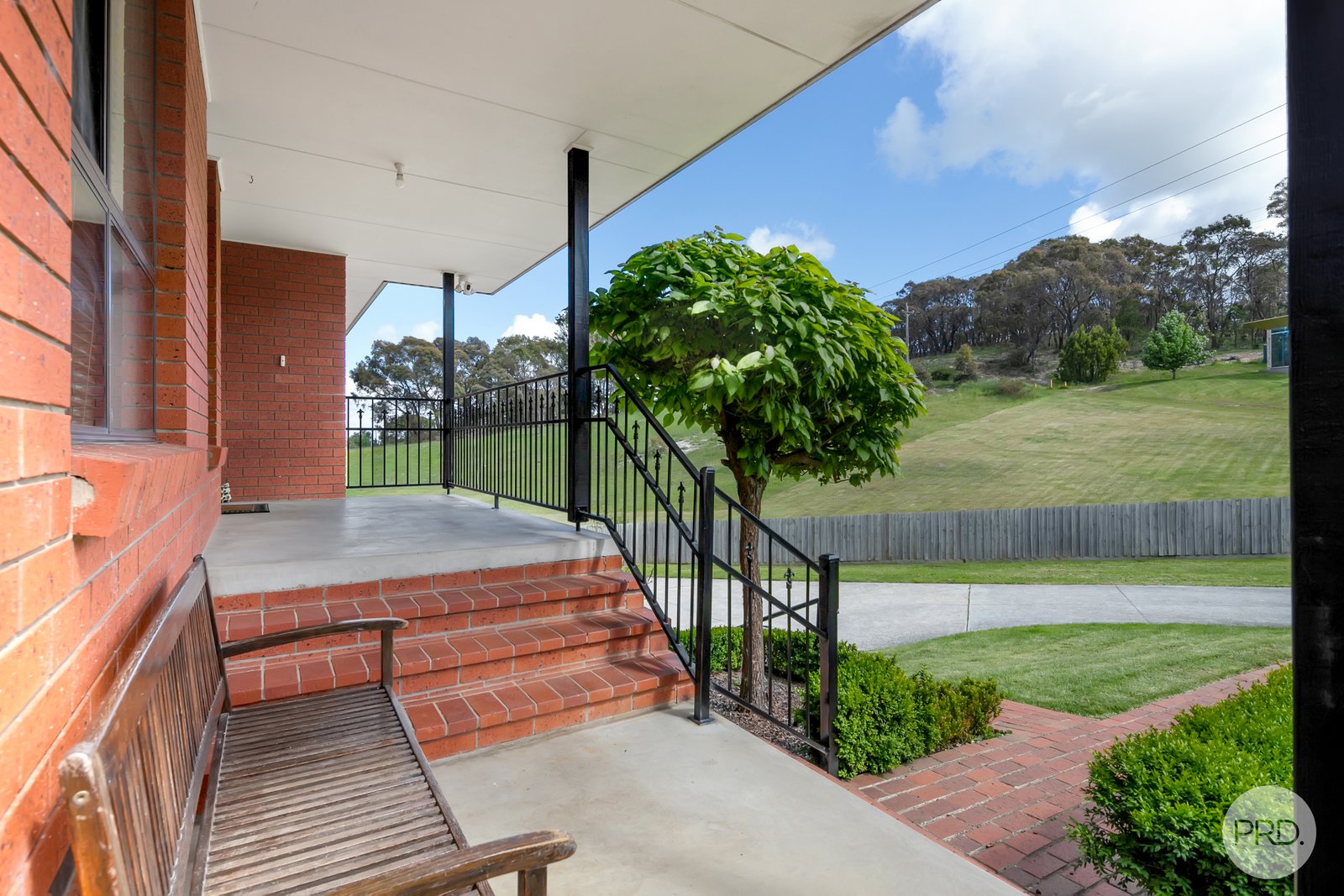 3 Casey Close BLACK HILL 4