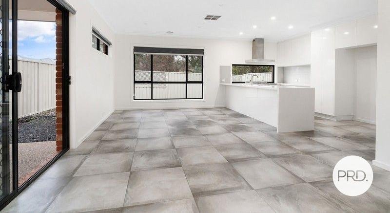 3 Castle Creek Road WODONGA 4