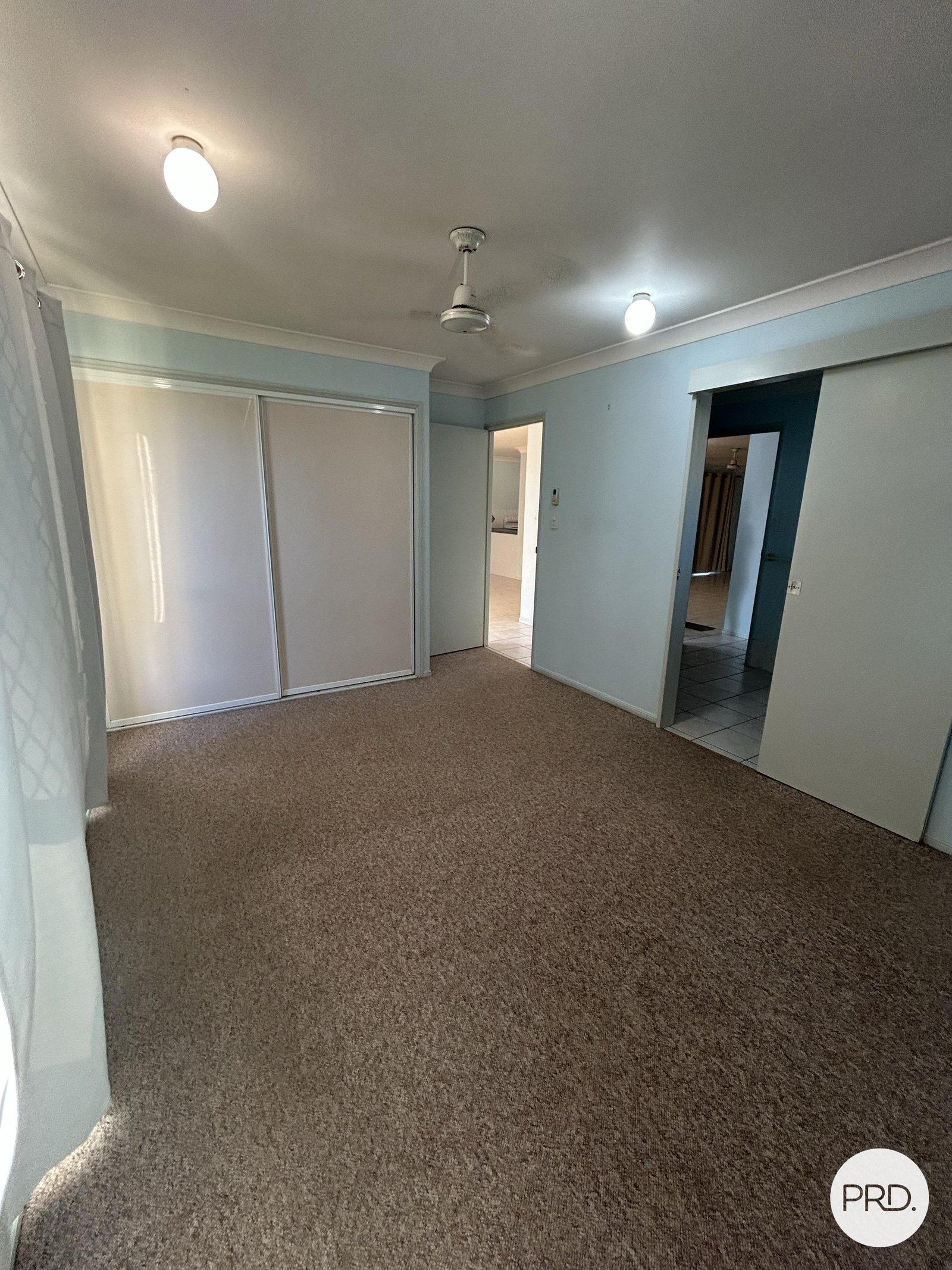 3 Cathy Court SLADE POINT 5