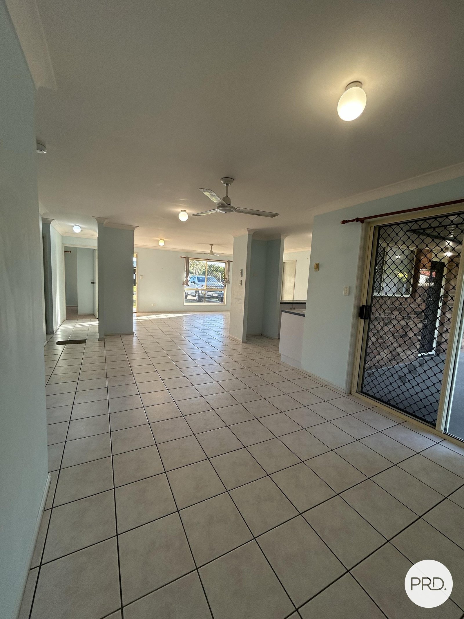 3 Cathy Court SLADE POINT 2