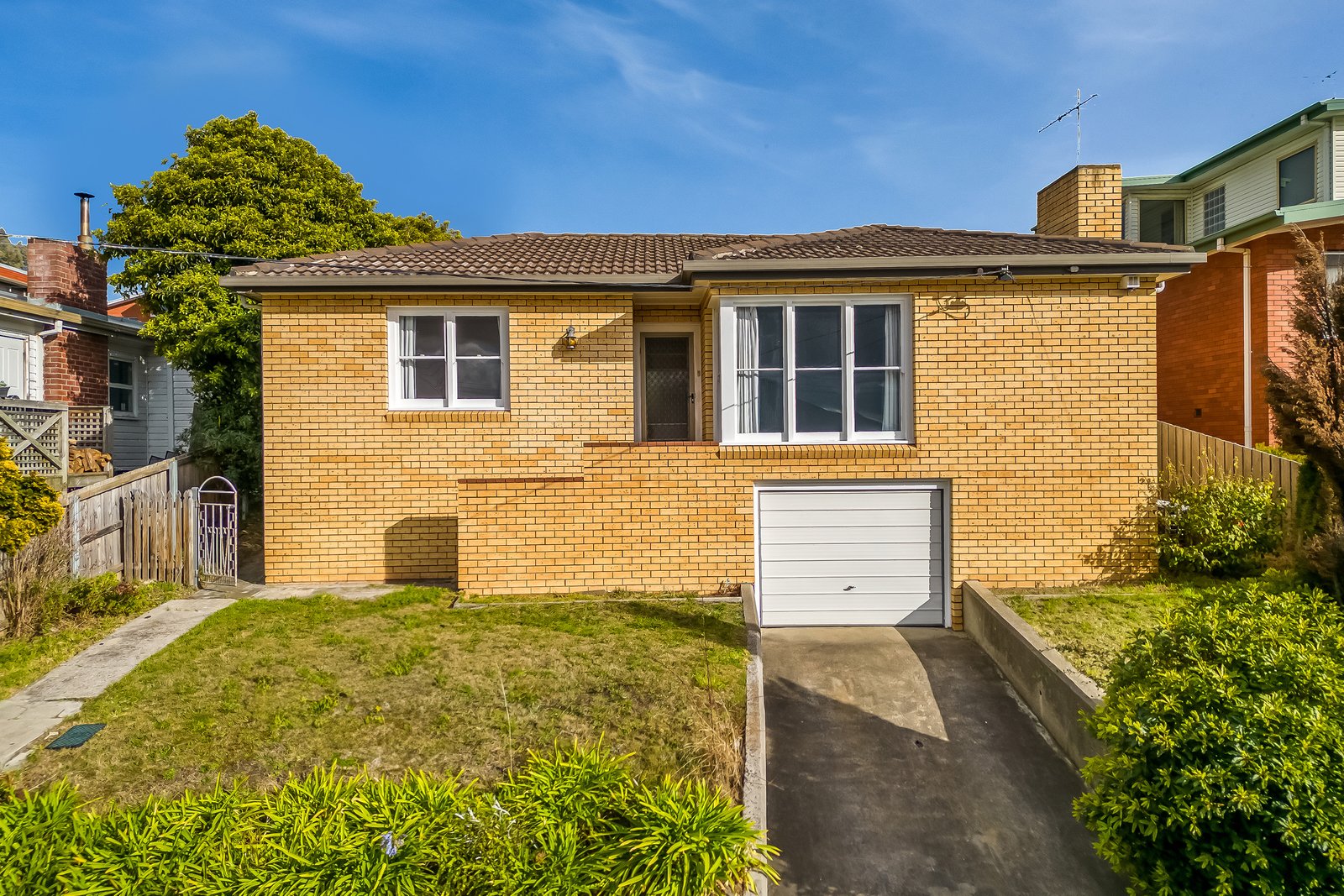 3 Caversham Road WEST MOONAH 2