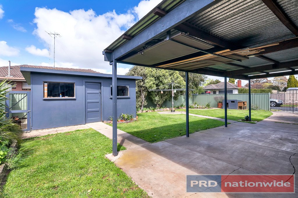 3 Cedric Street WENDOUREE 12