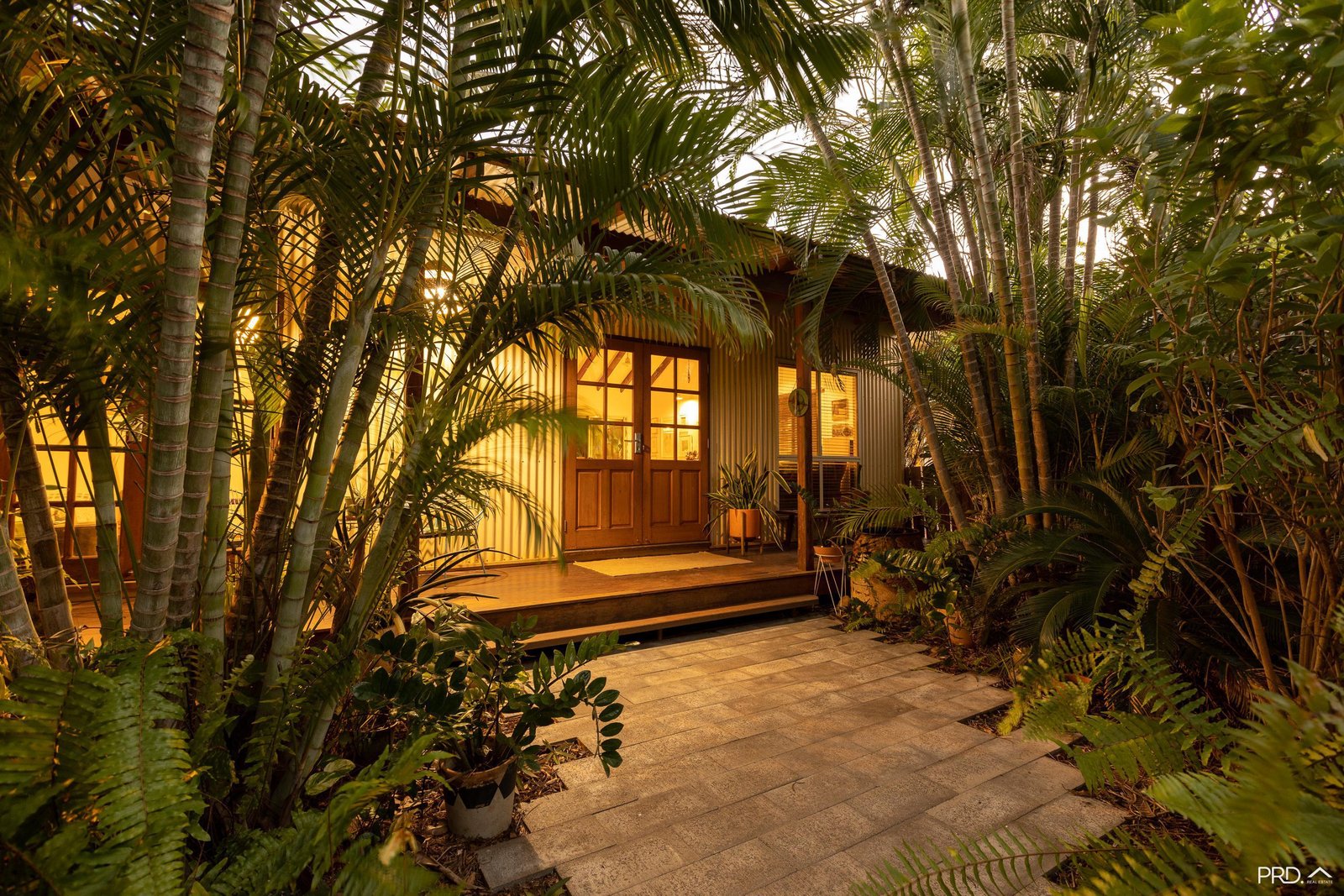 3 Celtic Loop CABLE BEACH 1