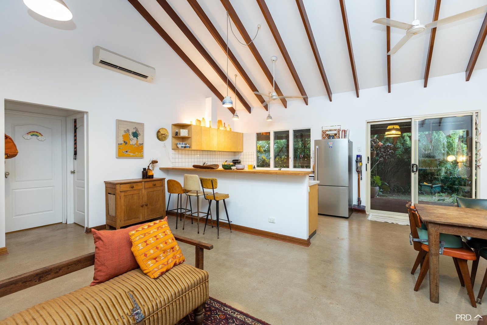 3 Celtic Loop CABLE BEACH 22