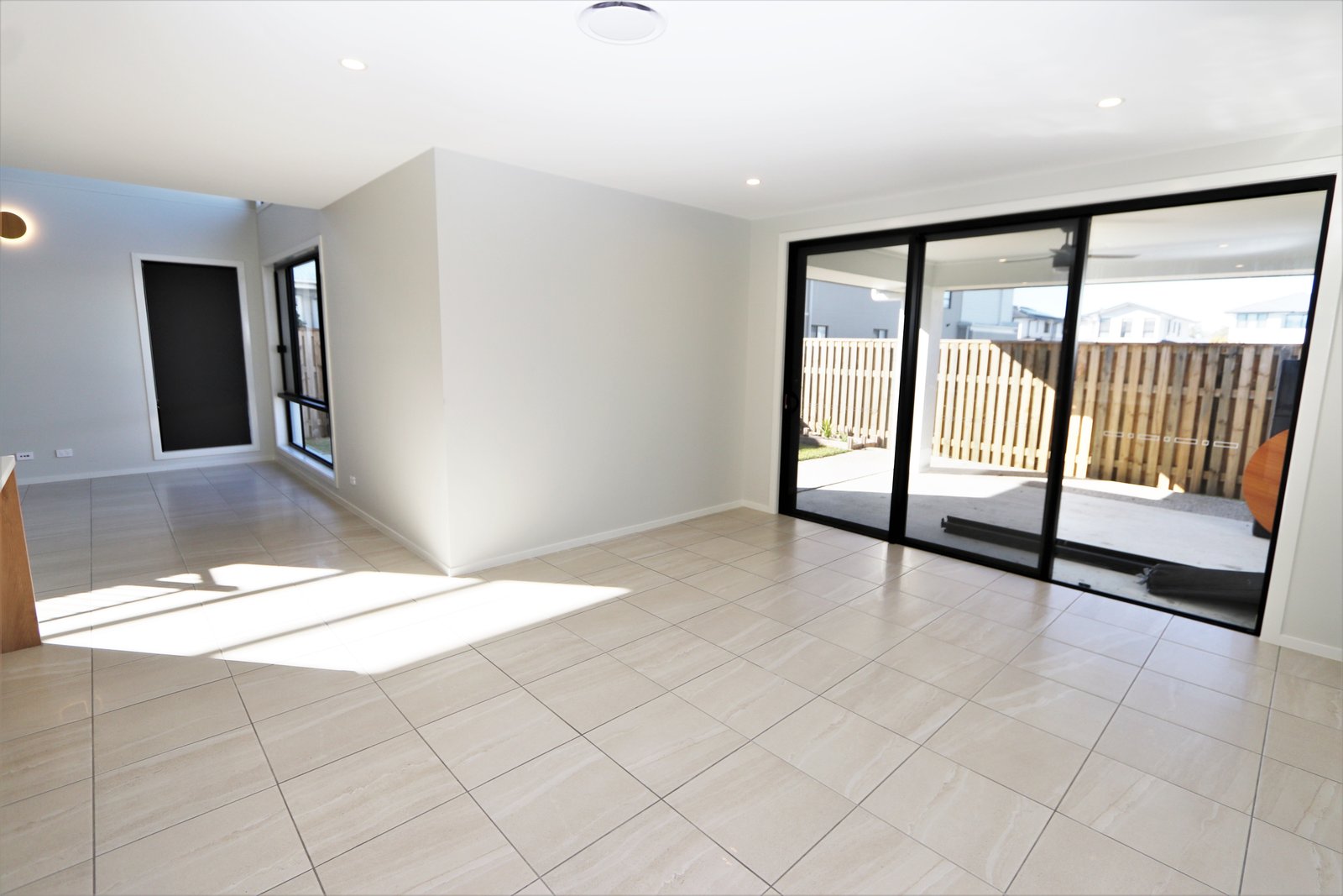 3 Celtic Way HELENSVALE 7