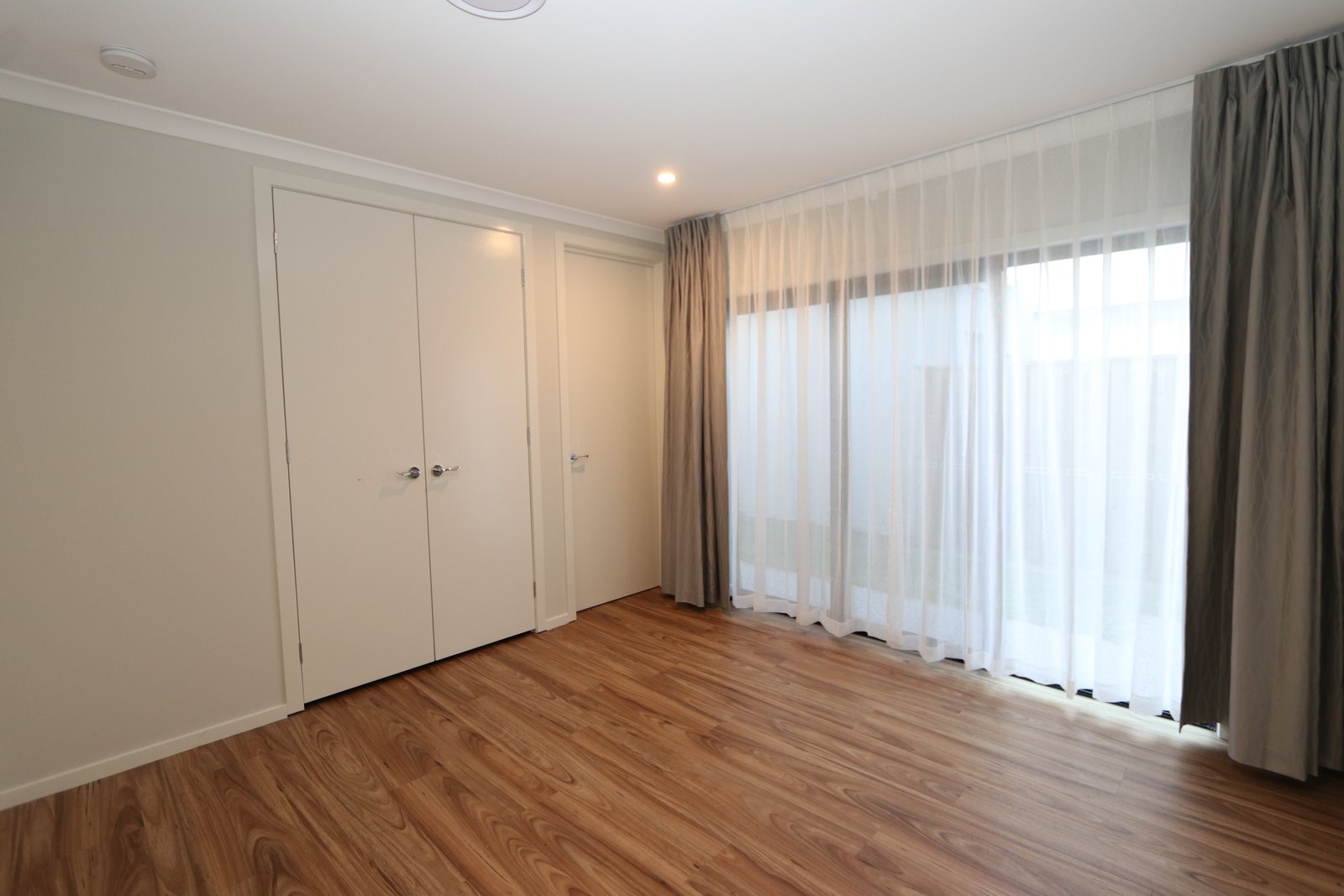 3 Celtic Way HELENSVALE 16