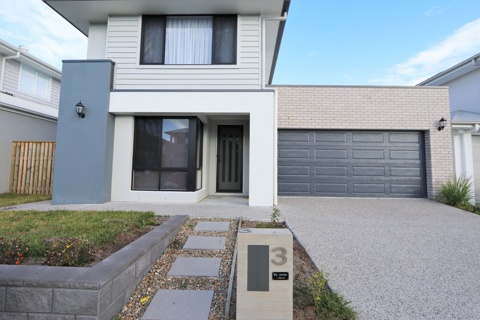 3 Celtic Way HELENSVALE 23