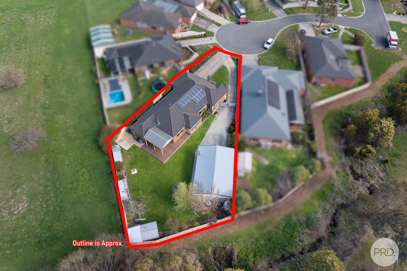 3 Cherohne Court BROWN HILL 2