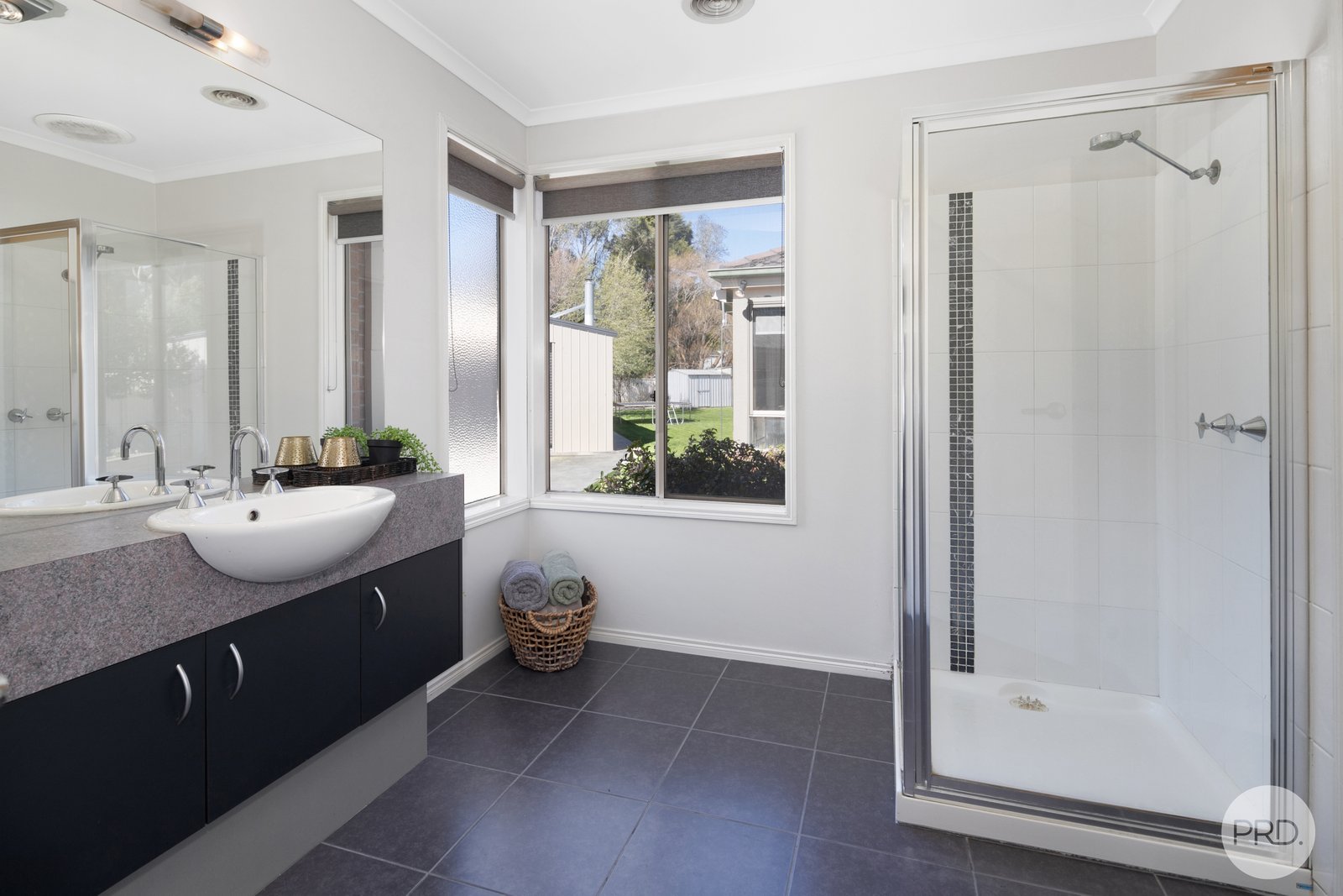 3 Cherohne Court BROWN HILL 7