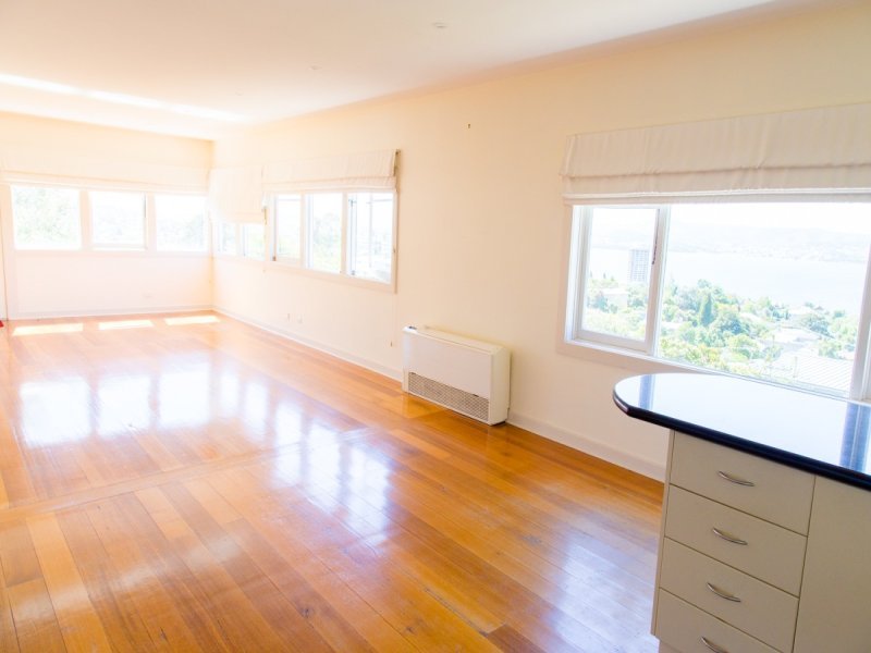 3 Cheverton Parade SANDY BAY 3