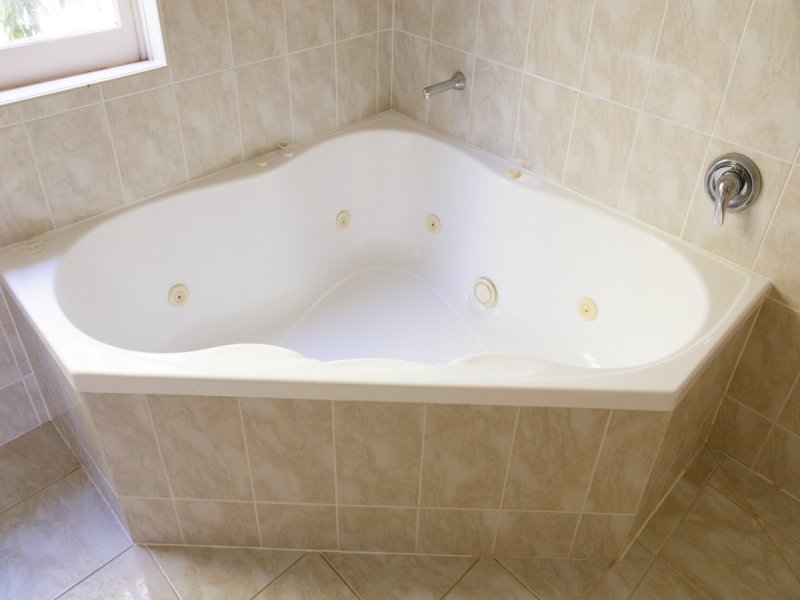 3 Cheverton Parade SANDY BAY 12
