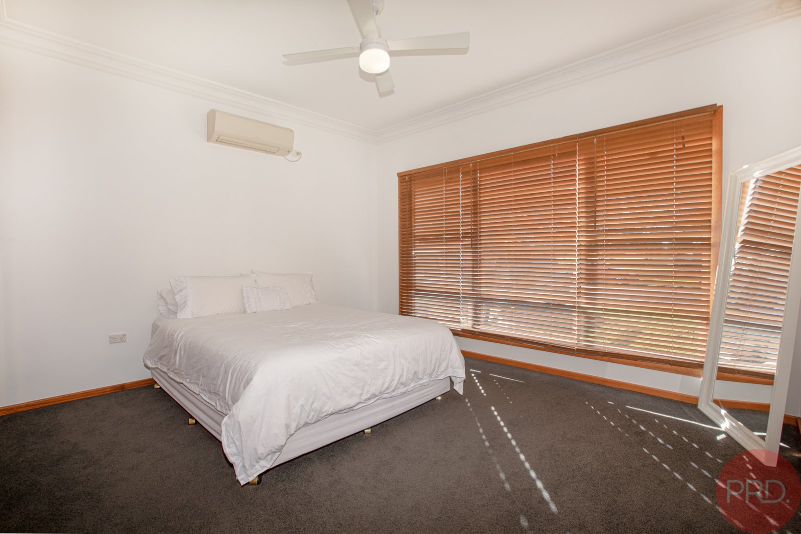 3 Church Street LARGS 7