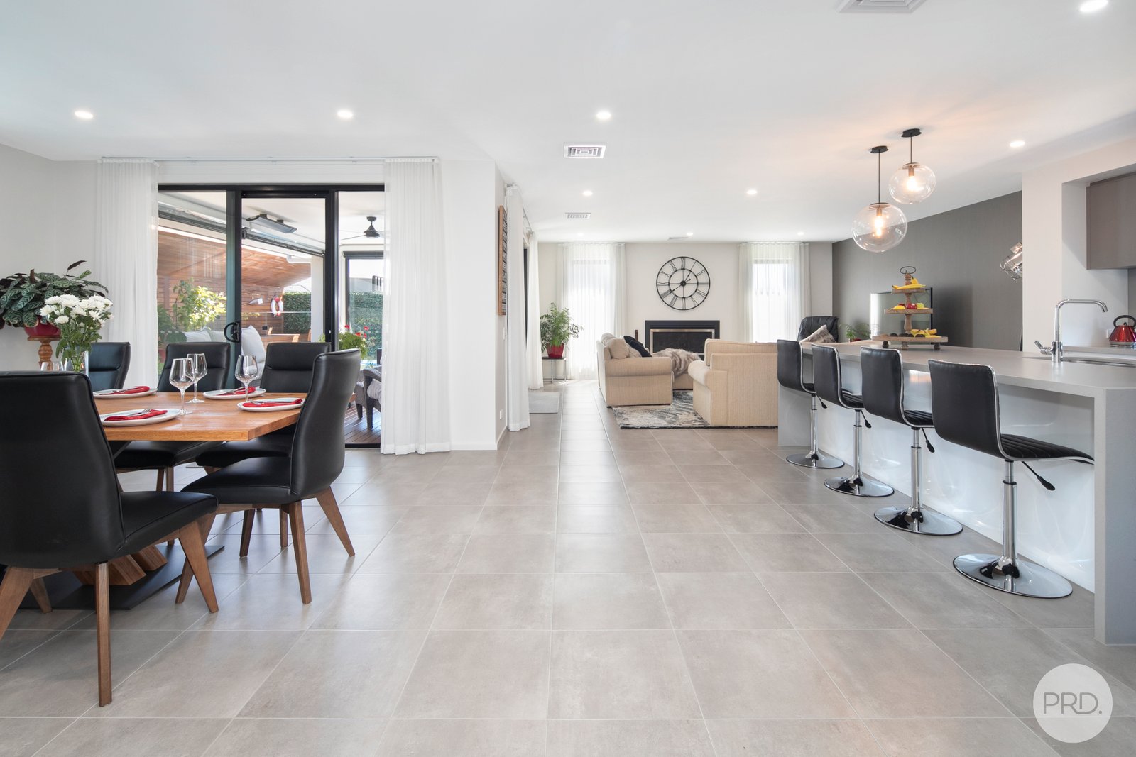 3 Cinnamon Drive LAKE GARDENS 6