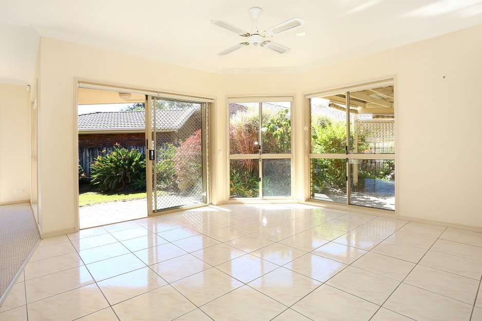 3 Clarinda Street ROBINA 3