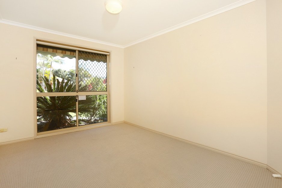 3 Clarinda Street ROBINA 10