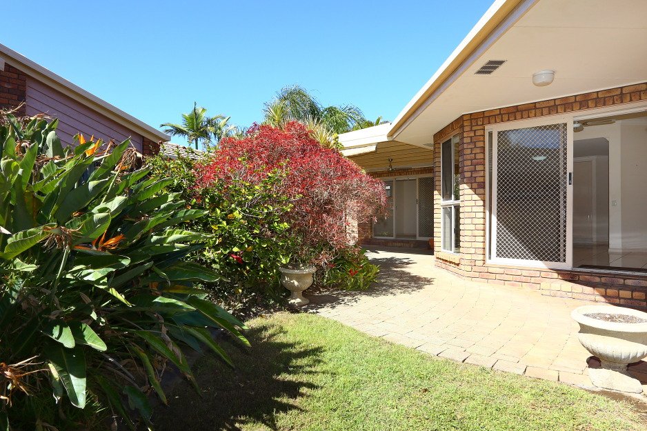 3 Clarinda Street ROBINA 18