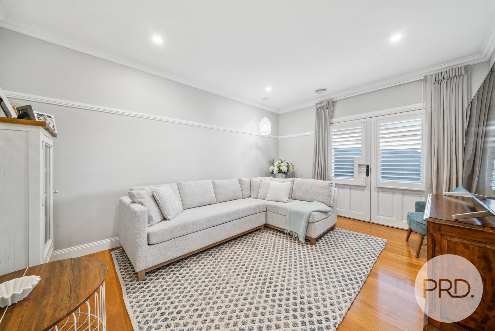3 Claymore Road ESTELLA 8