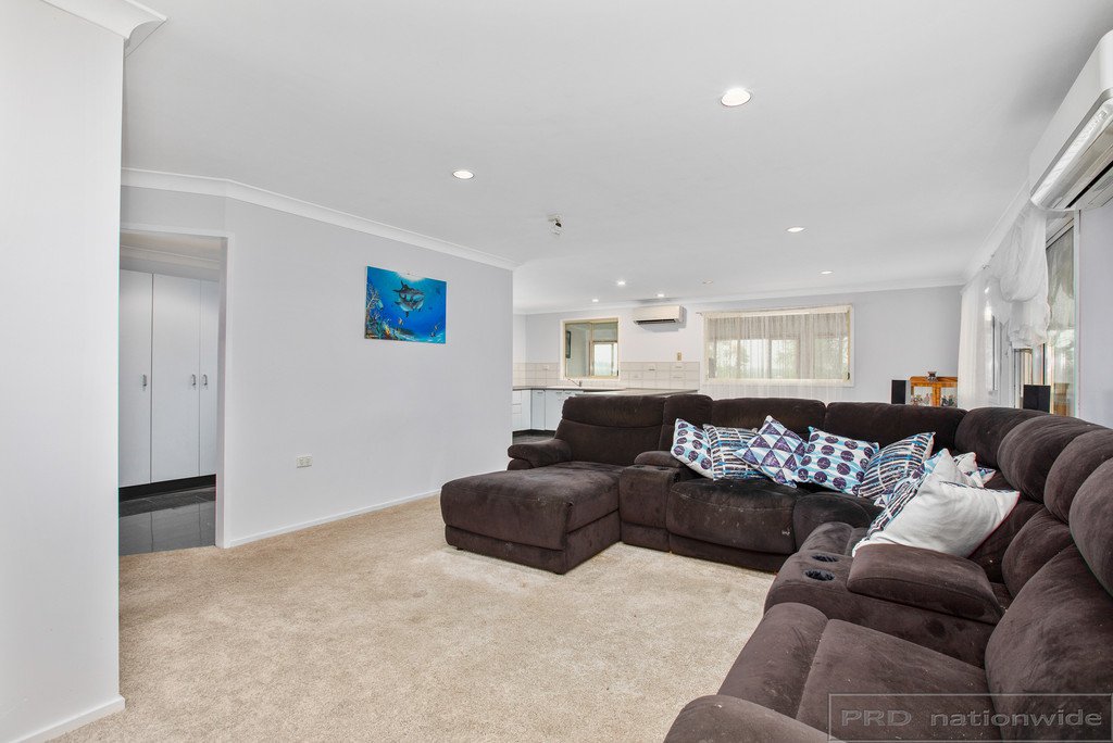 3 Clayton Crescent RUTHERFORD 6