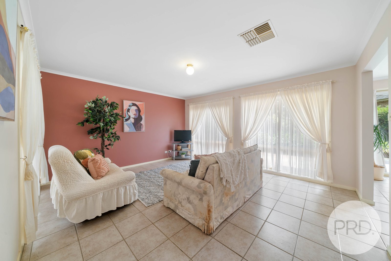 3 Clipper Way ESTELLA 2