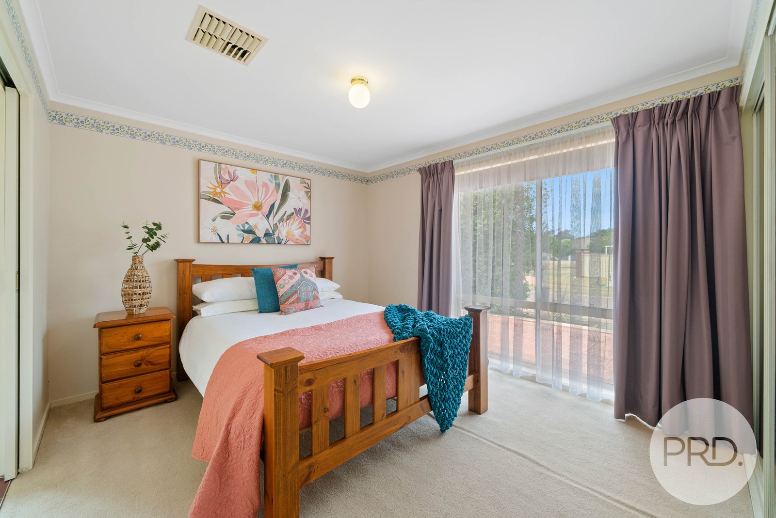 3 Clipper Way ESTELLA 8