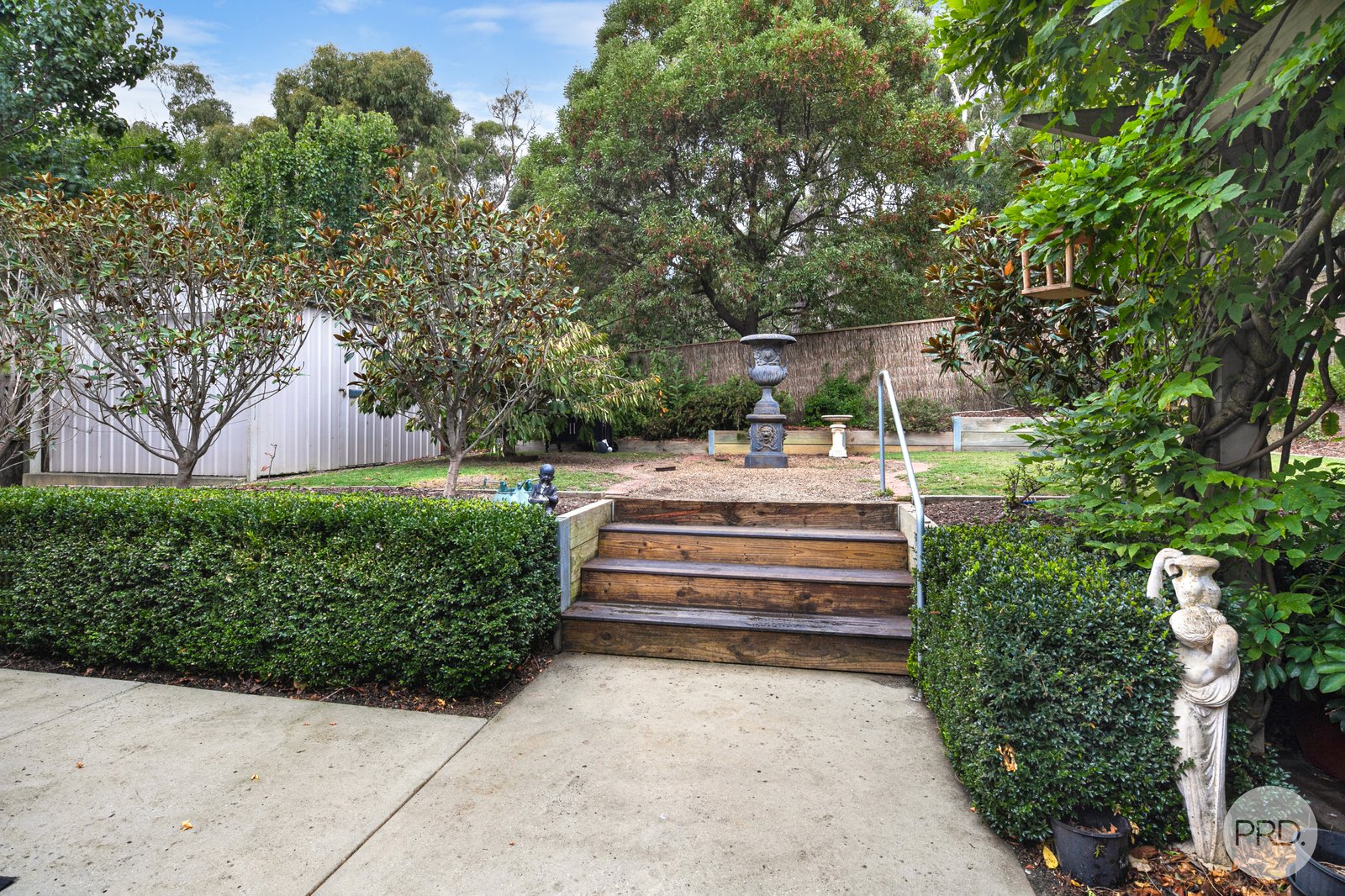 3 Club House Close BUNINYONG 13