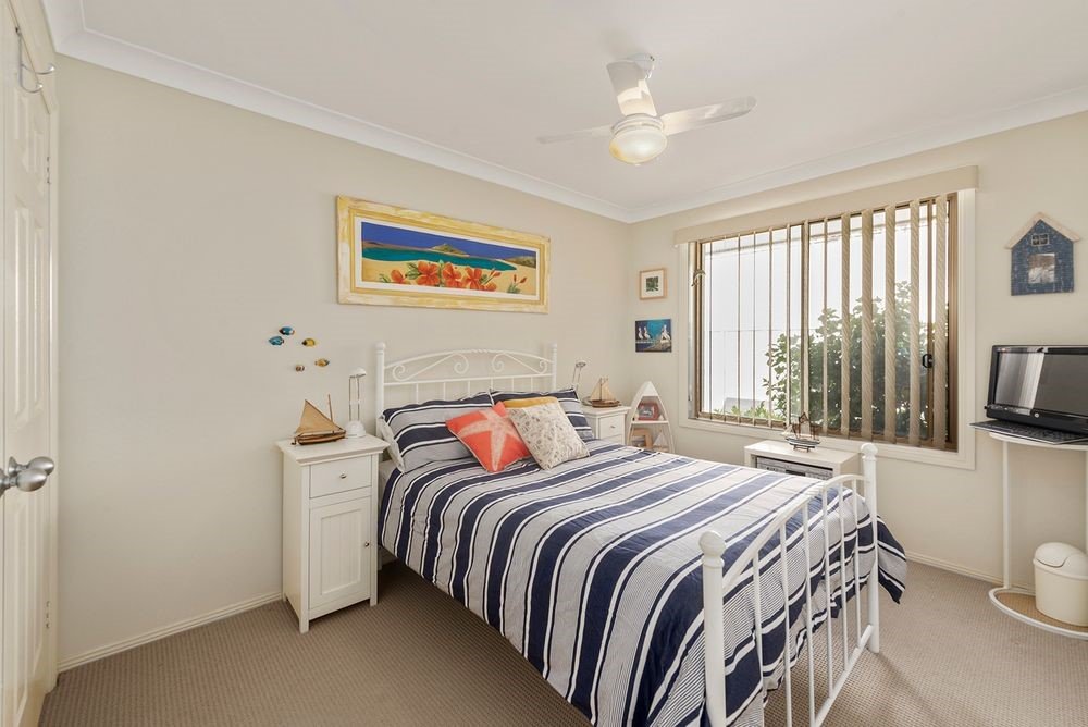 3 Cobia Close CORLETTE 12