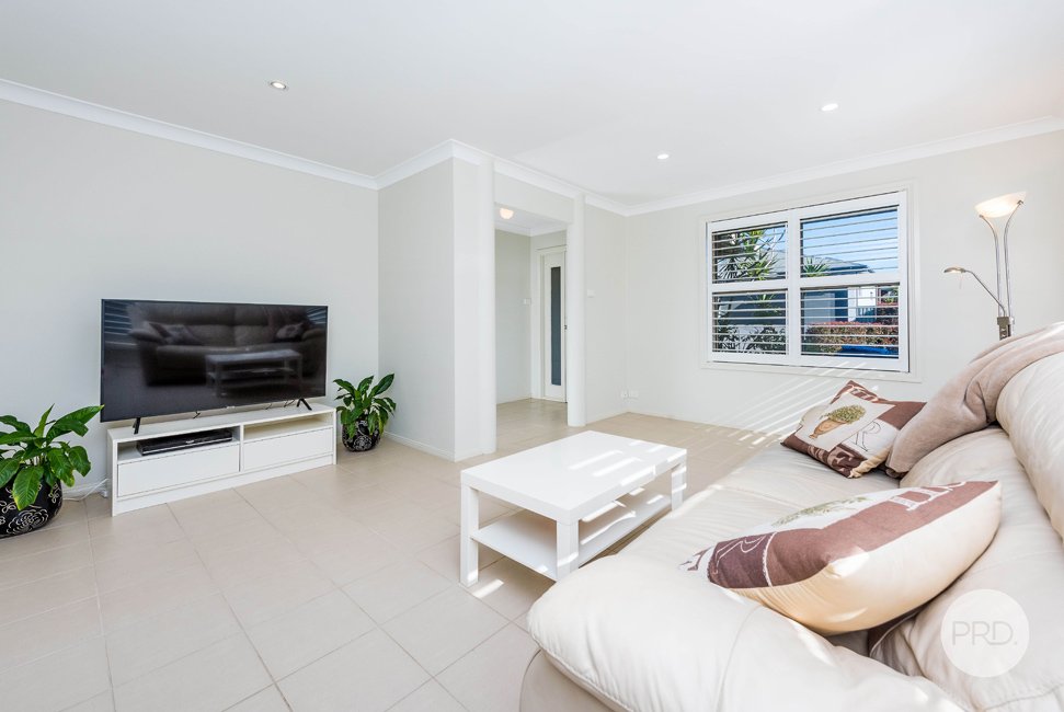 3 Cobia Place CORLETTE 2