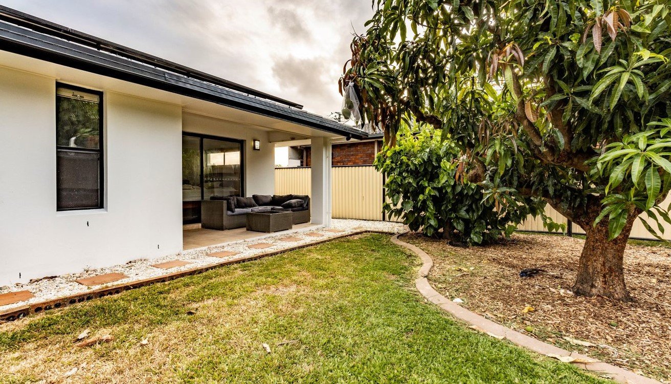 3 Collins Crescent BENOWA 16