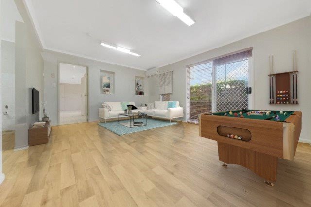 3 COLYER Avenue TANNUM SANDS 16