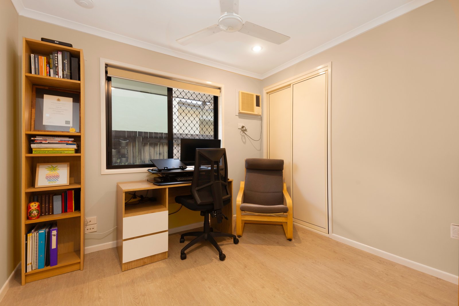 3 Companion Way BUCASIA 19