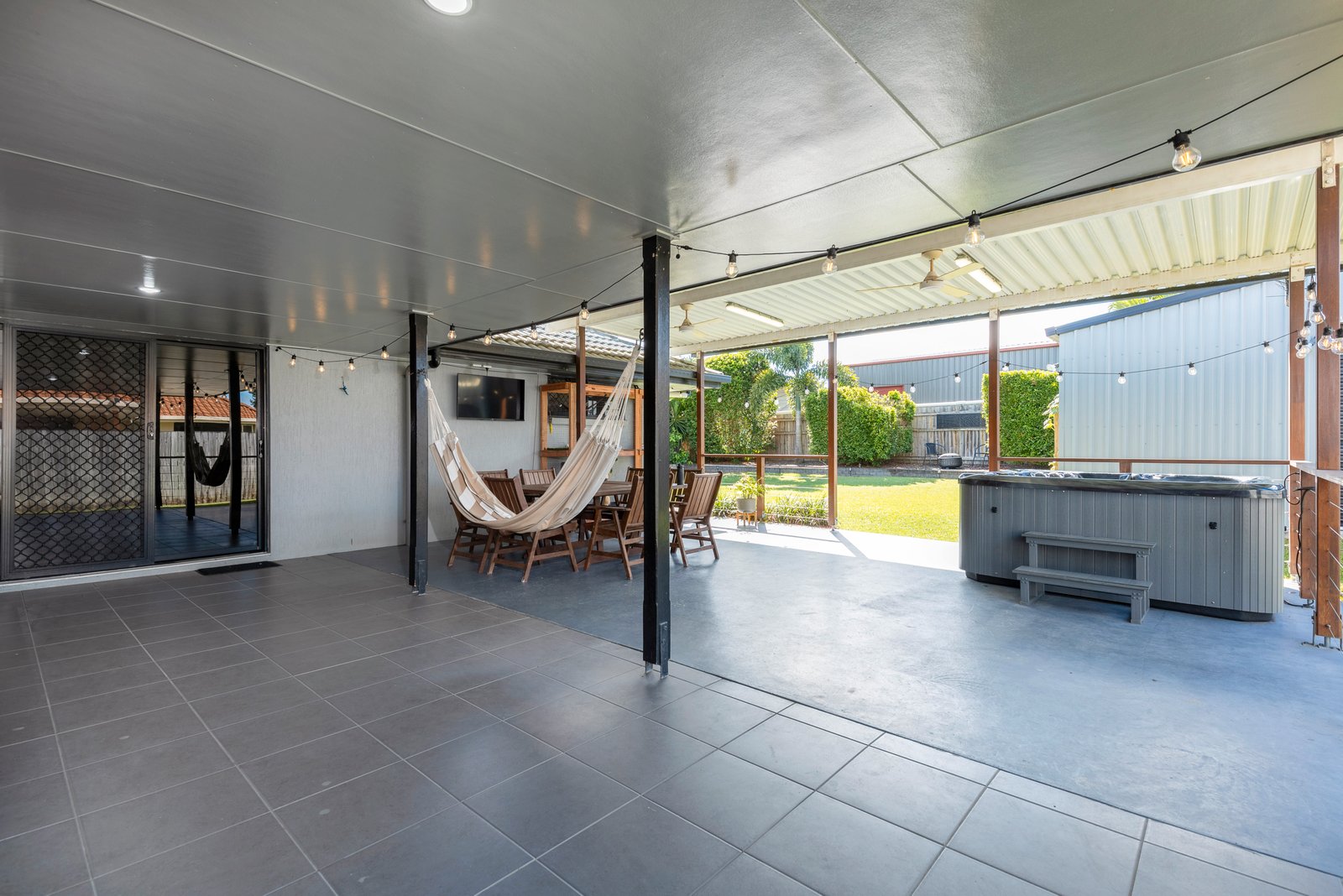 3 Companion Way BUCASIA 8