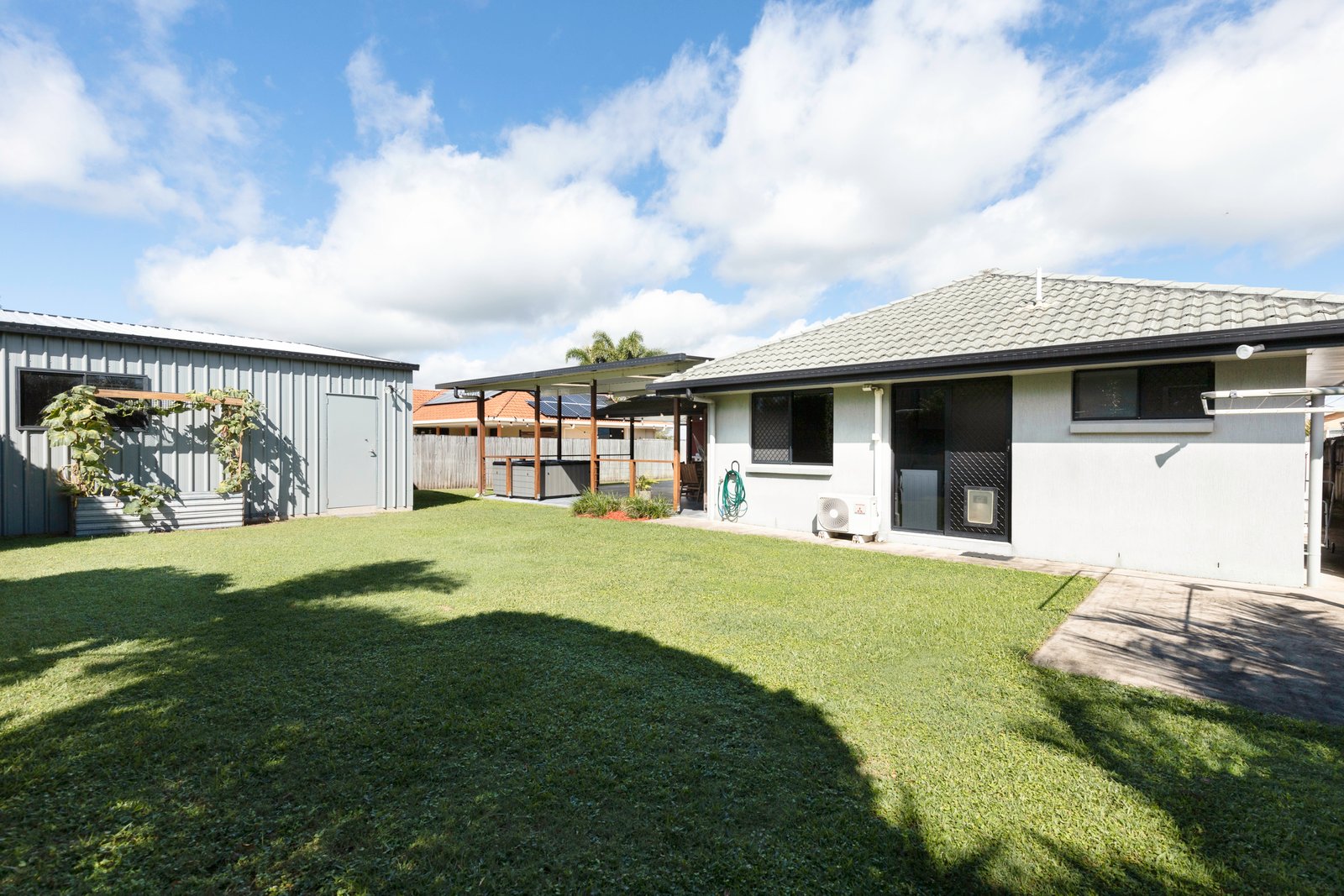 3 Companion Way BUCASIA 10