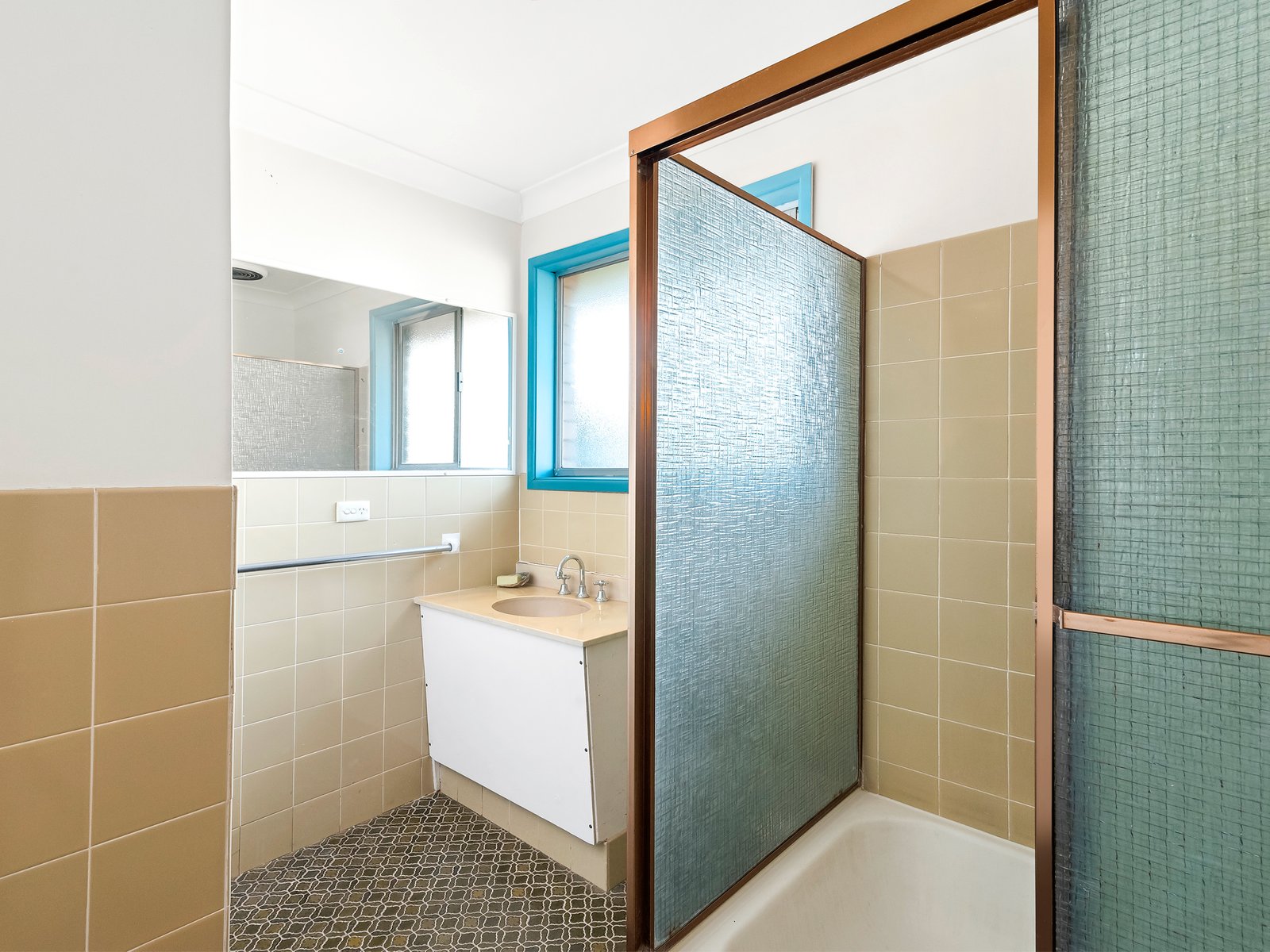 3 Coolibah Drive PALM BEACH 11