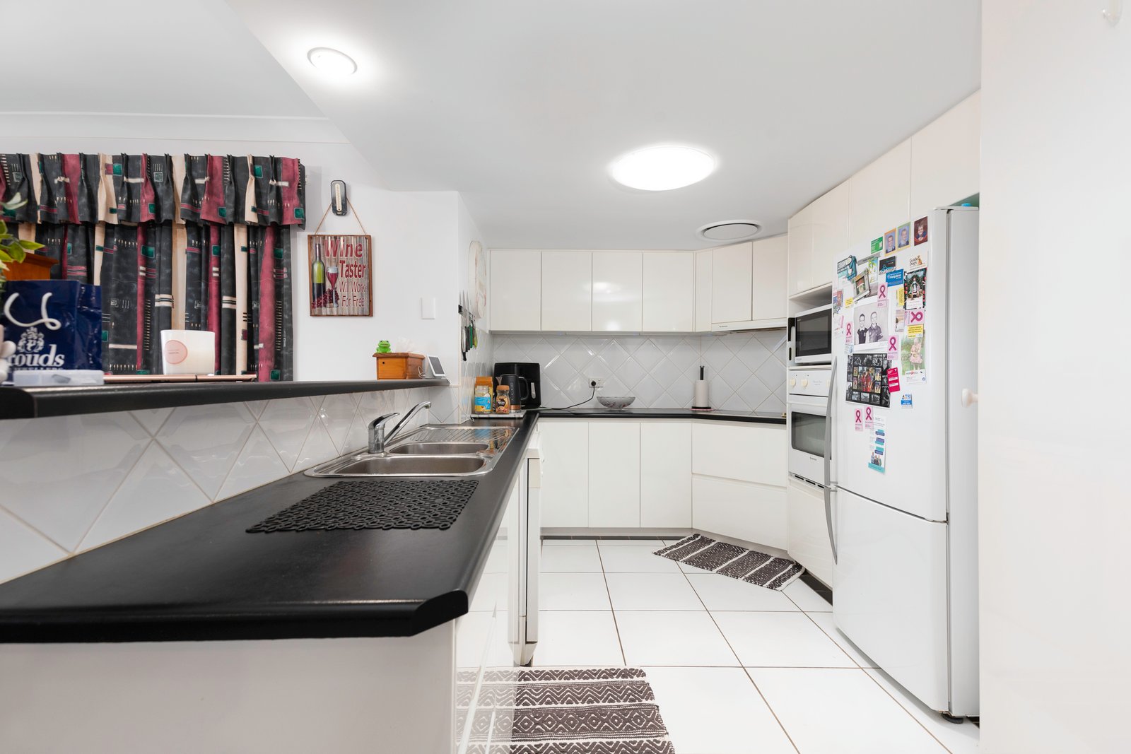 3 Coral Court ILBILBIE 10