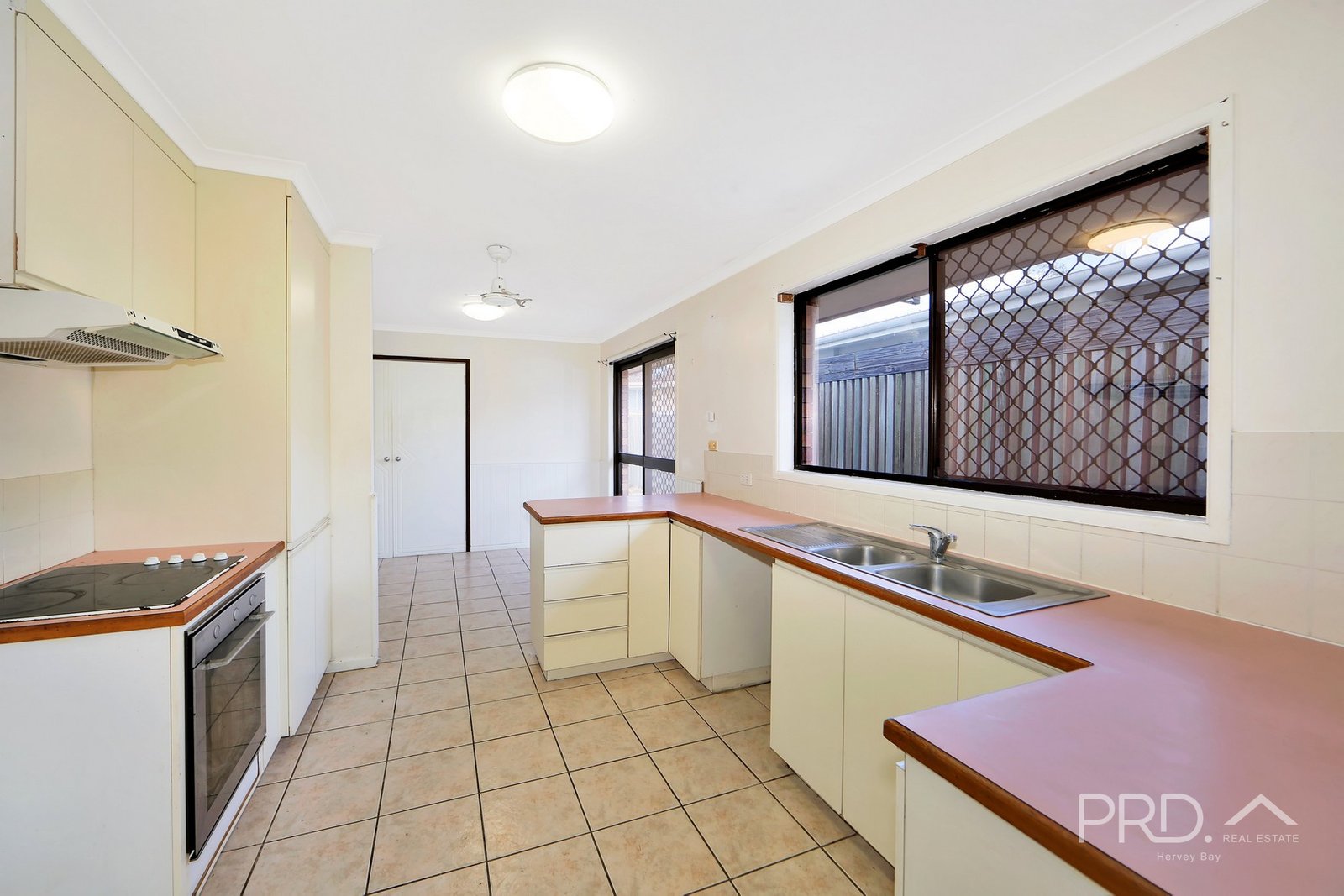 3 Corbet Court PIALBA 11