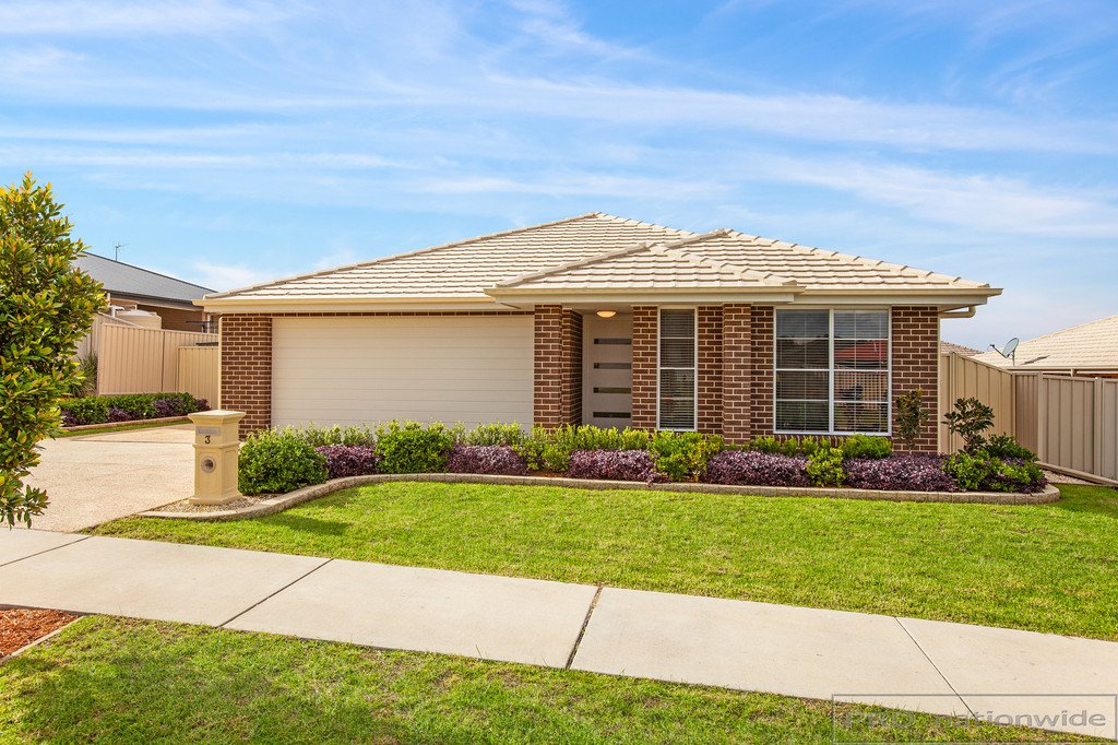 3 Cornwell Street THORNTON 1