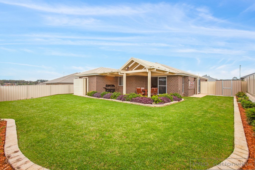 3 Cornwell Street THORNTON 3