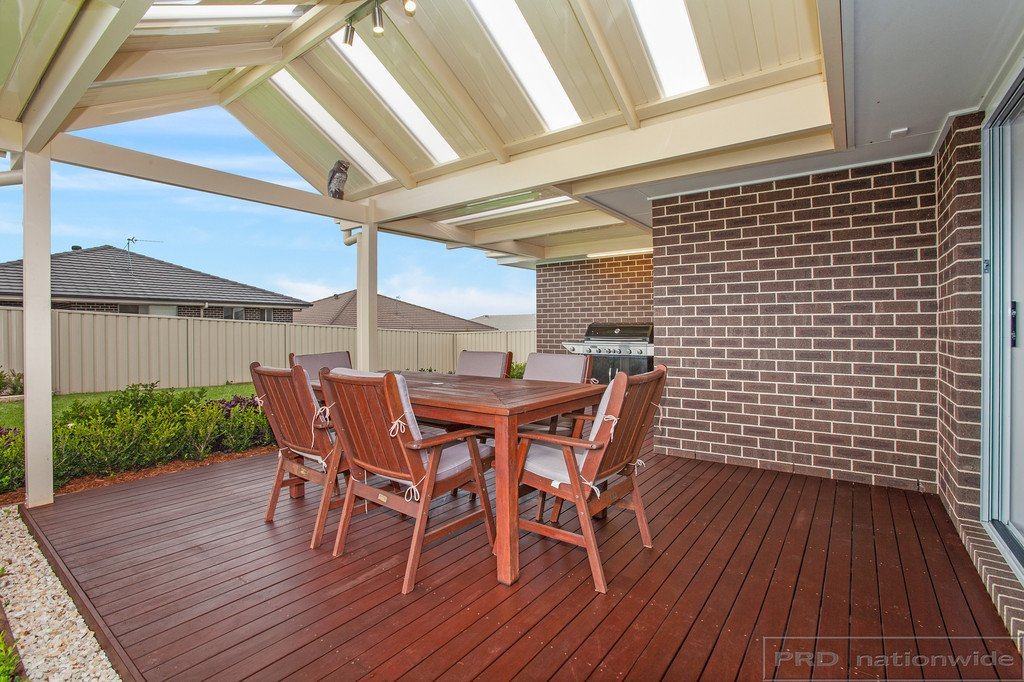3 Cornwell Street THORNTON 6