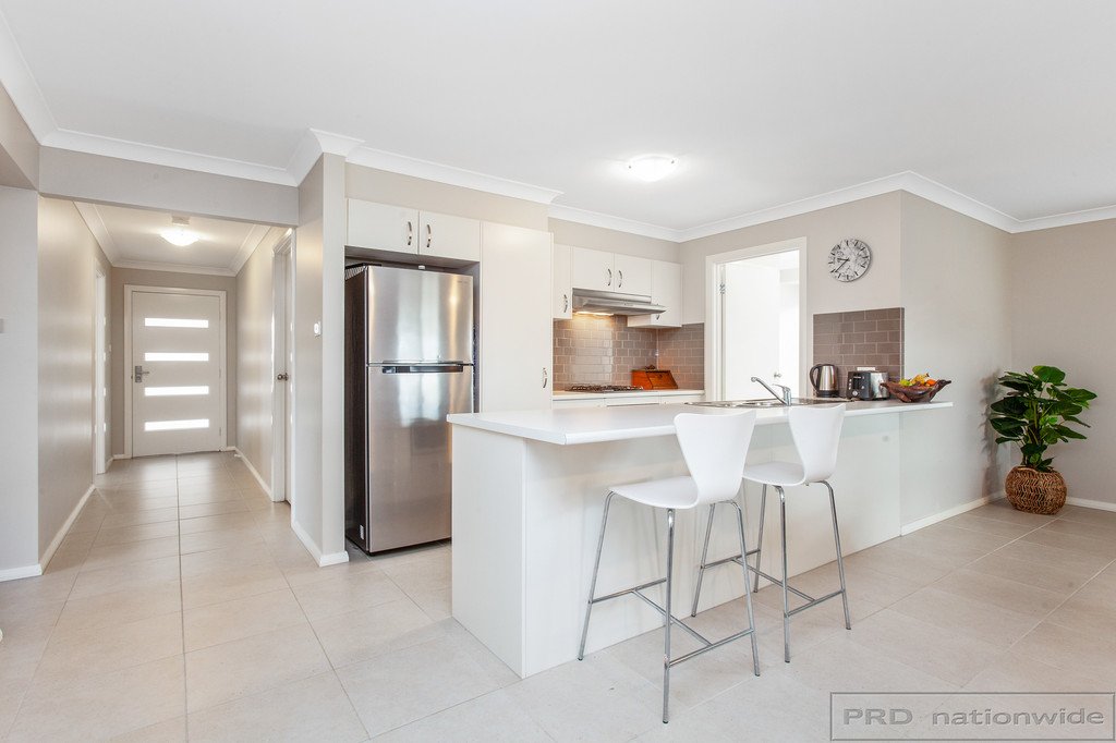 3 Cornwell Street THORNTON 8