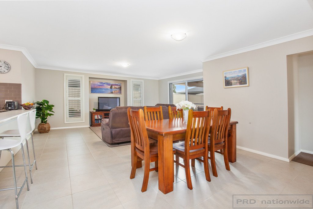 3 Cornwell Street THORNTON 11