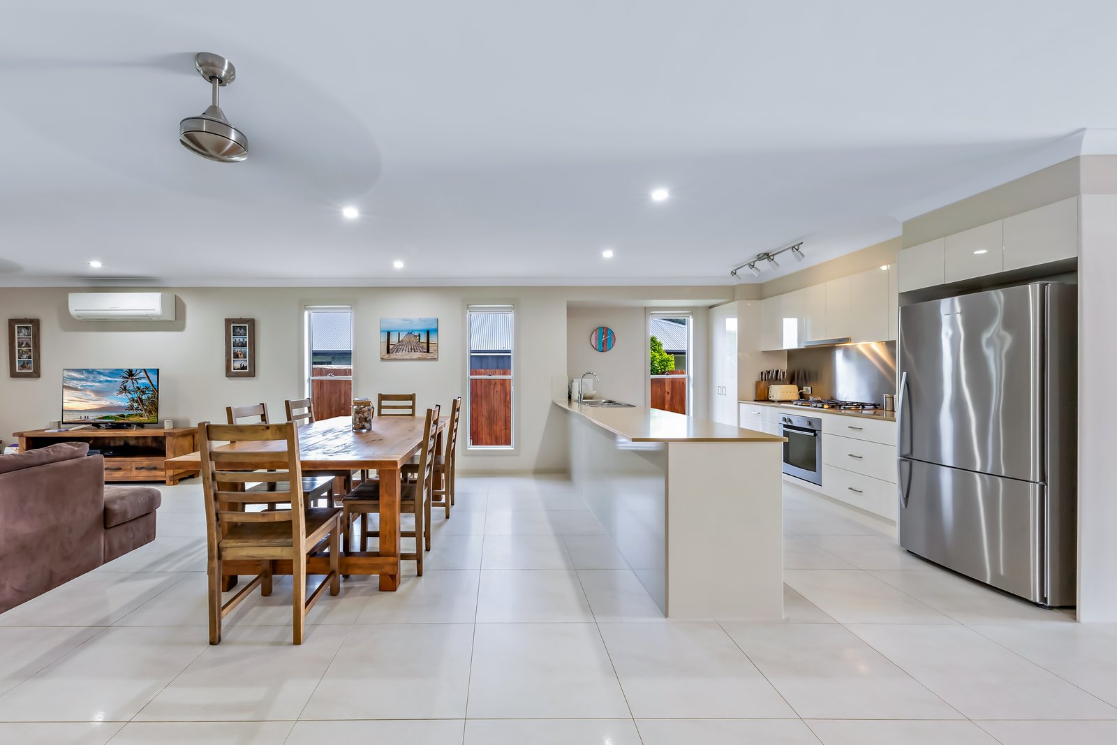 3 Corrimandle Grove CANNONVALE 3