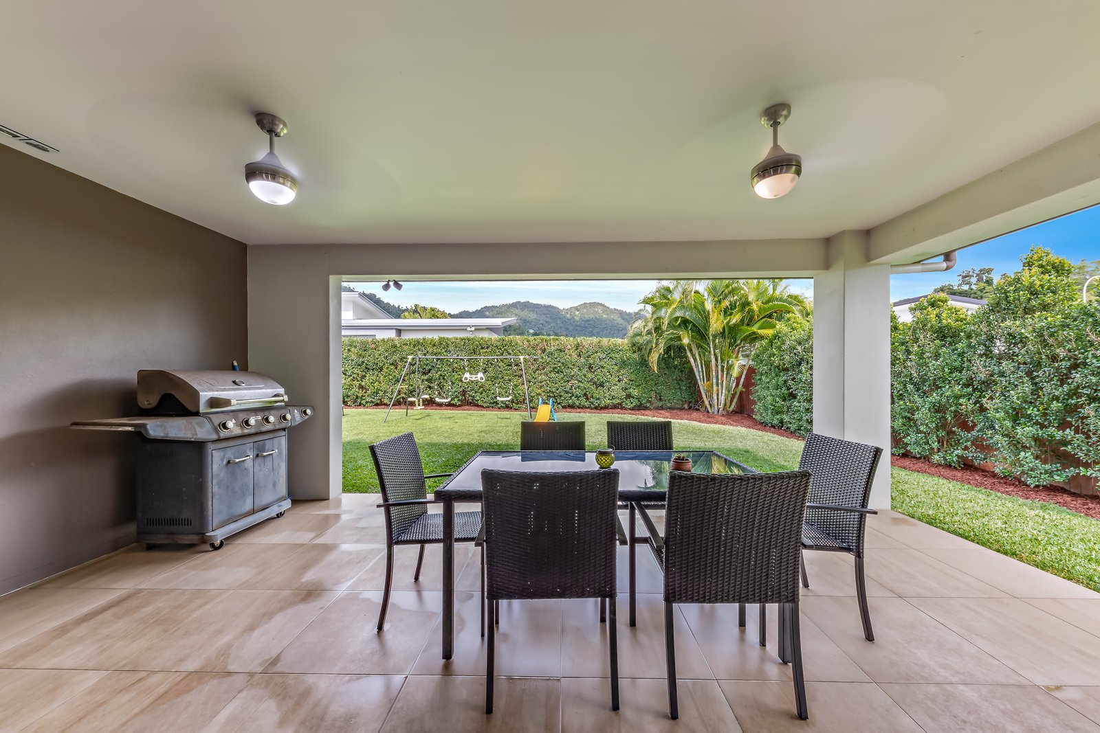 3 Corrimandle Grove CANNONVALE 15