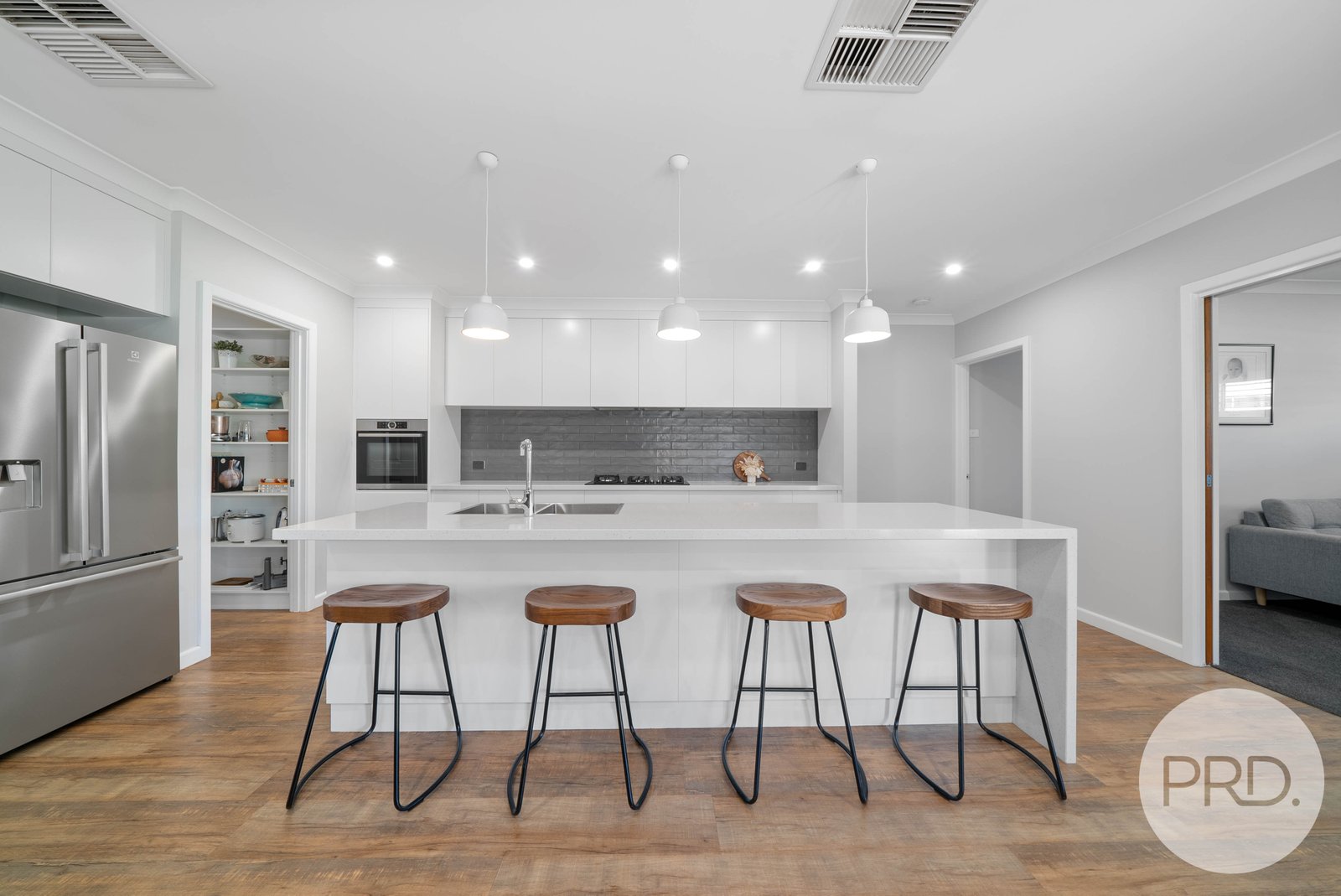 3 Couch Court TURVEY PARK 3