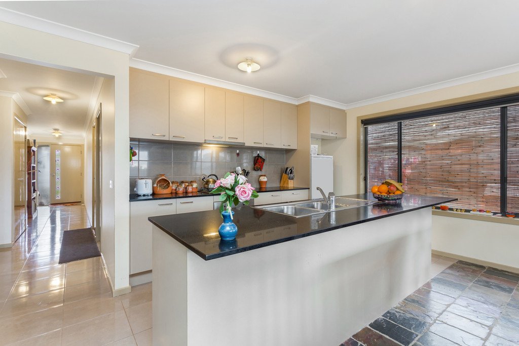 3 Counsel Road HUNTLY 2