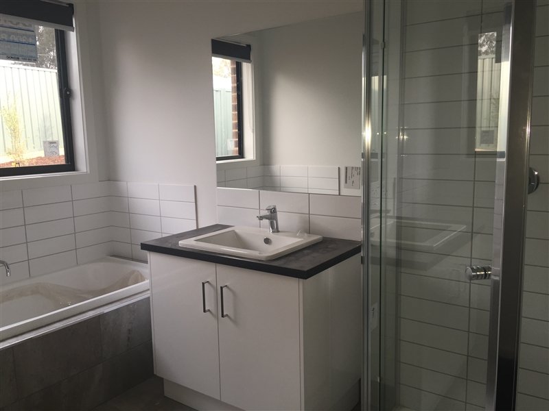 3 Courage Court STRATHFIELDSAYE 7