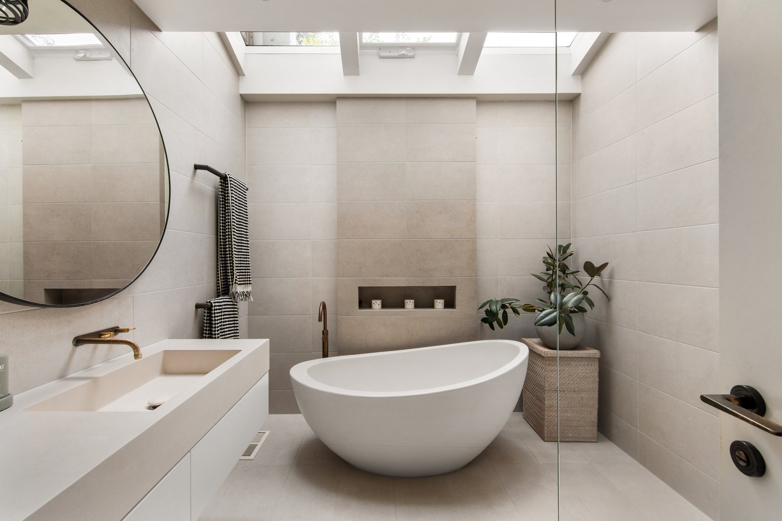 3 Cowderoy Place, St Kilda West, 3182