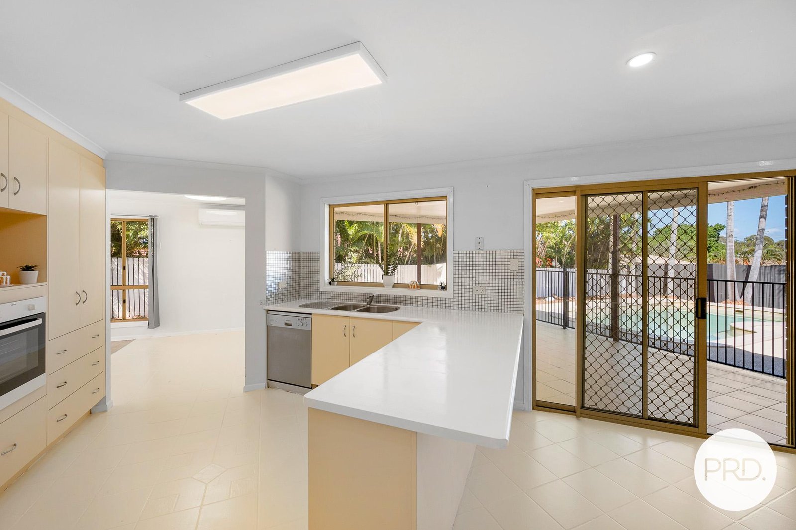 3 Cremorne Drive TANNUM SANDS 5